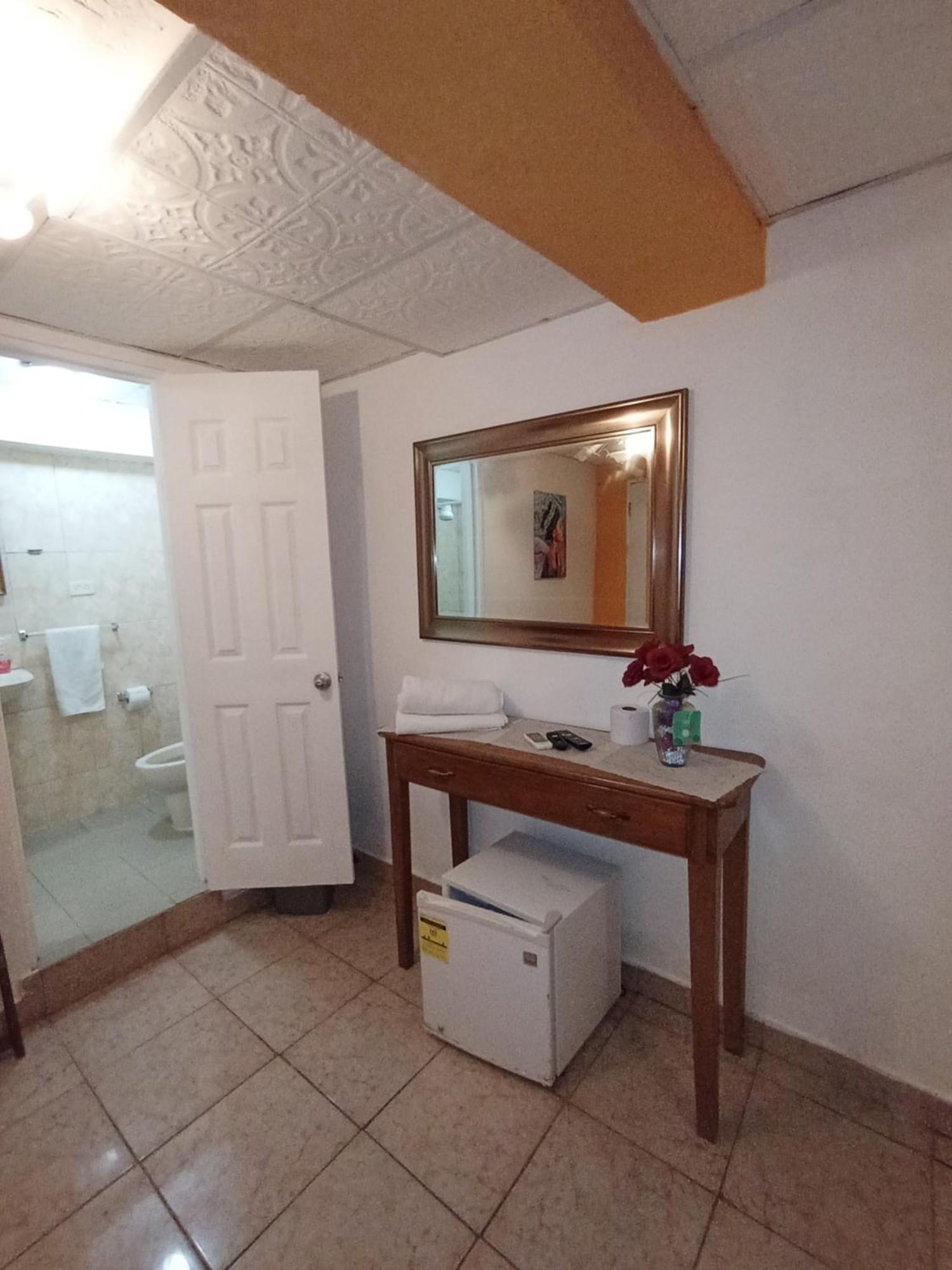 Belo Bay Apartment Hotel Portobelo Buitenkant foto
